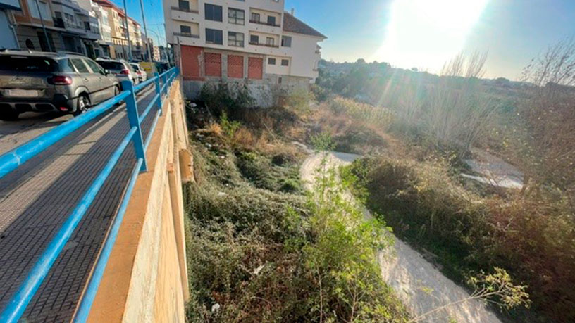 Suelo urbanizable de 467m² en calle Santa Ana (Ur), Benissa, Alicante