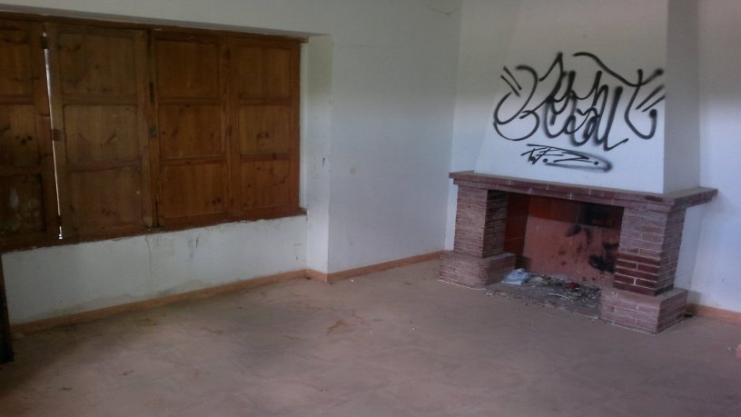 611m² Townhouse on departure Las Ramblas, Ibi, Alicante