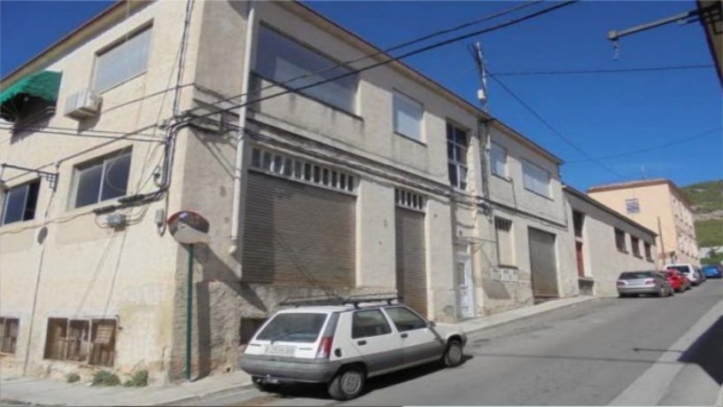 Entrepôt industriel de 642m² dans rue Sotarroni, Alcoy/alcoi, Alicante