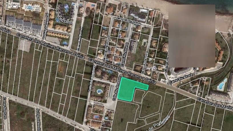 Suelo urbano de 2901m² en calle Deveses H, Dénia, Alicante