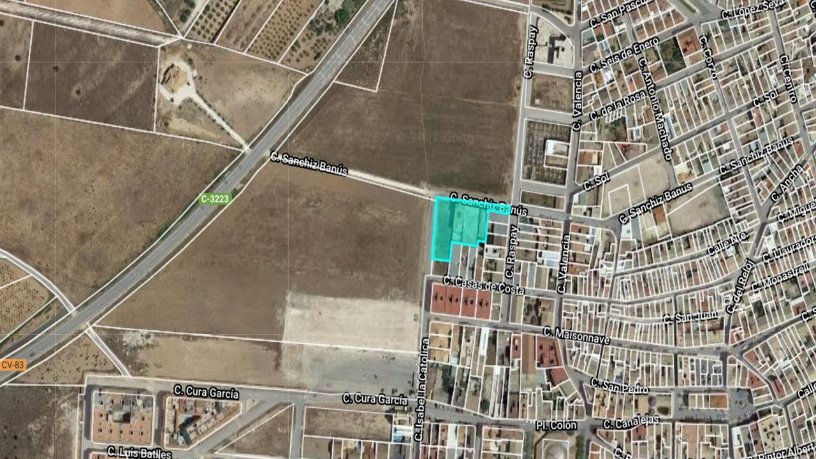 Suelo urbano de 1060m² en calle Casas De Costa, Pinós (El)/pinoso, Alicante