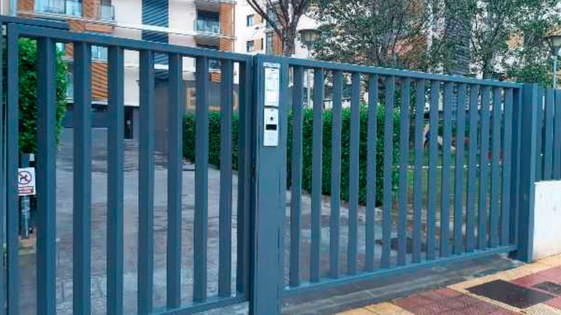 Plaza de garaje de 10m² en calle Alcalde Josep Poveda Verdu, Campello (El), Alicante