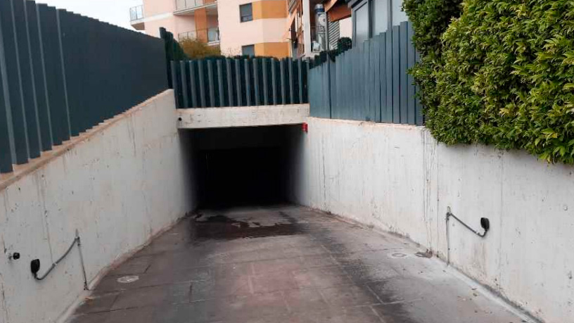 Plaza de garaje de 10m² en calle Alcalde Josep Poveda Verdu, Campello (El), Alicante