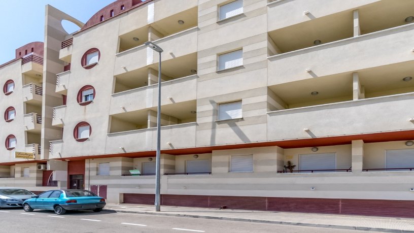 Plaza de garaje de 10m² en calle Colombia, Almoradí, Alicante