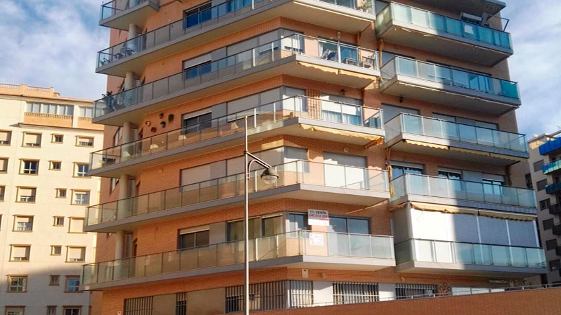 Plaza de garaje en avenida Joan Baptista Basset I Ramos, Campello (El), Alicante