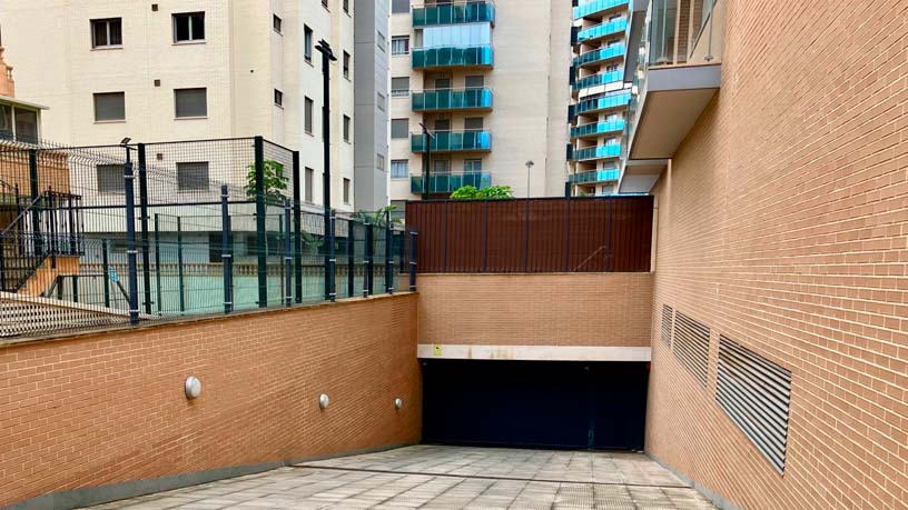 Plaza de garaje en avenida Joan Baptista Basset I Ramos, Campello (El), Alicante