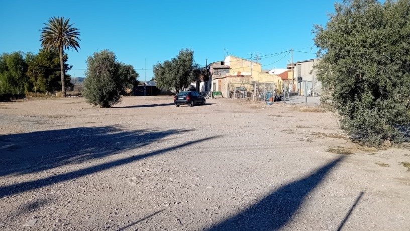 Terrain urbain de 2655m² dans rue Vial De Los Cipreses, Alicante/alacant, Alicante