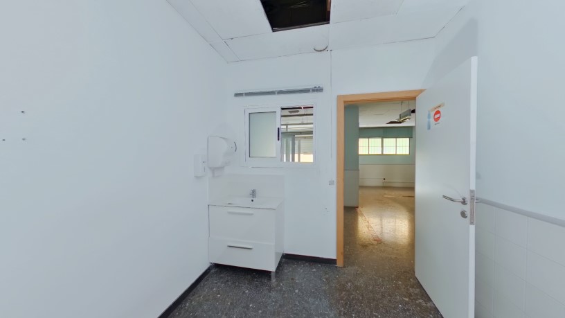 Local comercial de 156m² en calle Benasal, Castellón De La Plana/castelló De La Plana, Castellón