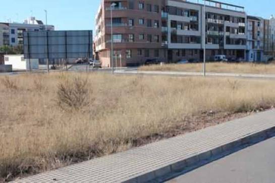 Terrain urbain de 2507m² dans rue Rajolar, Germans Margallo, Mestre Gimeno, Chilches/xilxes, Castellón