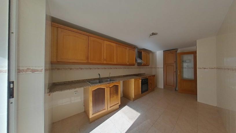 Appartement de 140m² dans rue Carta Pobla, Onda, Castellón