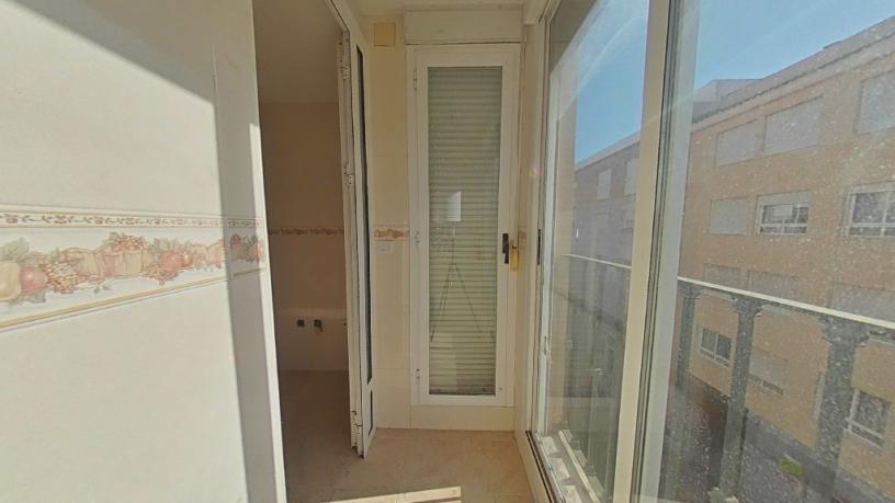 Appartement de 140m² dans rue Carta Pobla, Onda, Castellón