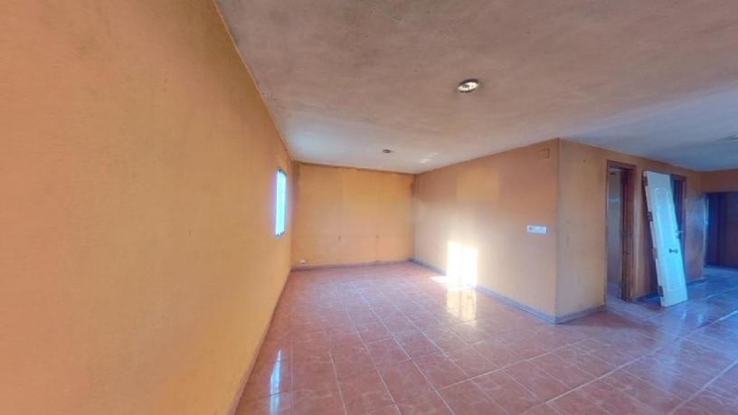 190m² Townhouse on urbanization Pedrissetes, Onda, Castellón