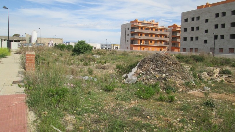 Obra parada de 15748m² en calle Boveral Zu-7 S/n Parcela 2, Vinaròs, Castellón