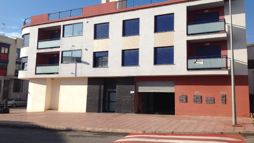 Local comercial de 464m² en calle Circunvalacion, Llosa (La), Castellón