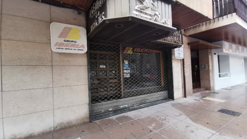 136m² Commercial premises on avenue Av Pio Xii, Vila-real, Castellón