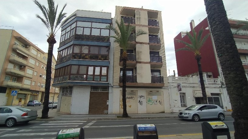 Local comercial de 309m² en calle Valencia, Benicarló, Castellón