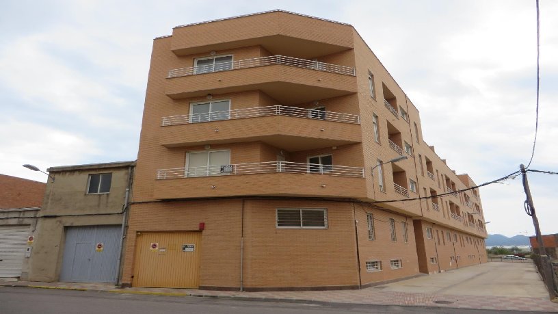 Piso de 79m² en calle Delegado Valera, Cabanes, Castellón