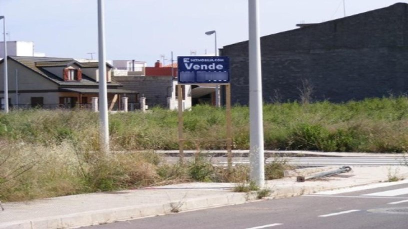 Suelo urbanizable de 1620m² en calle Jacinto Benavente, Moncofa, Castellón