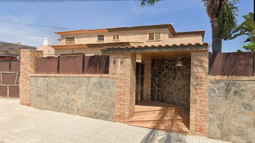 Chalet de 227m² en urbanización Virgen De Montserrat S/n Parcela 210, Montserrat, Valencia