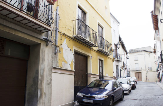 Townhouse in street Segurana, Xàtiva