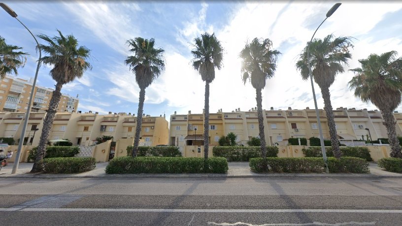 Chalet en venta en calle Delfines, València, Valencia