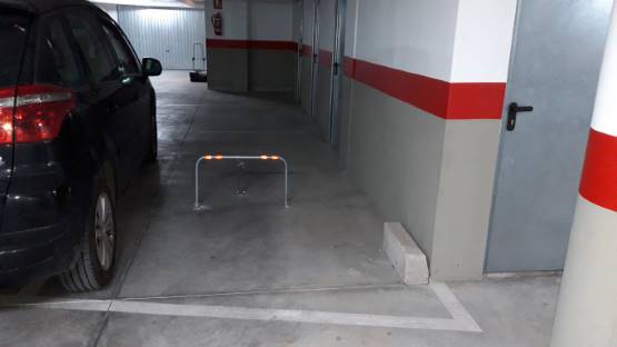 Parking space on street Sueca, Sollana