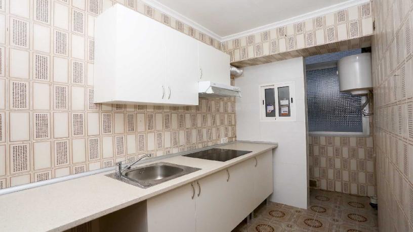 Appartement de 71m² dans rue Ángel Del Alcázar, València, Valencia