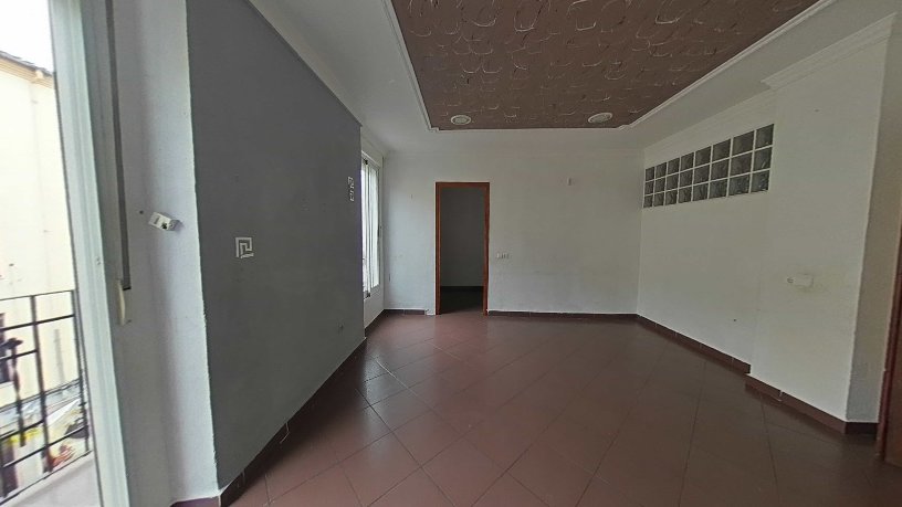 Piso de 115m² en calle Dos De Maig, Ontinyent, Valencia