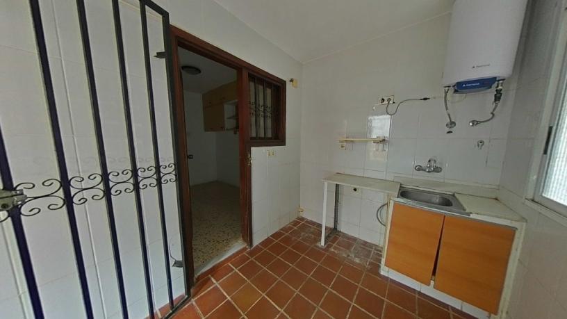 73m² Flat on street Isla De Chipre, Oliva, Valencia