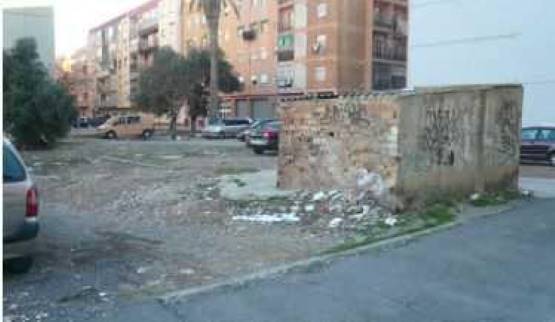 Terrain aménageable de 346m² dans rue Guitarrista Tarrega, Pol.101 Res.urb. 17d-17c, València, Valencia