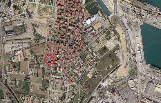 Terrain aménageable de 346m² dans rue Guitarrista Tarrega, Pol.101 Res.urb. 17d-17c, València, Valencia