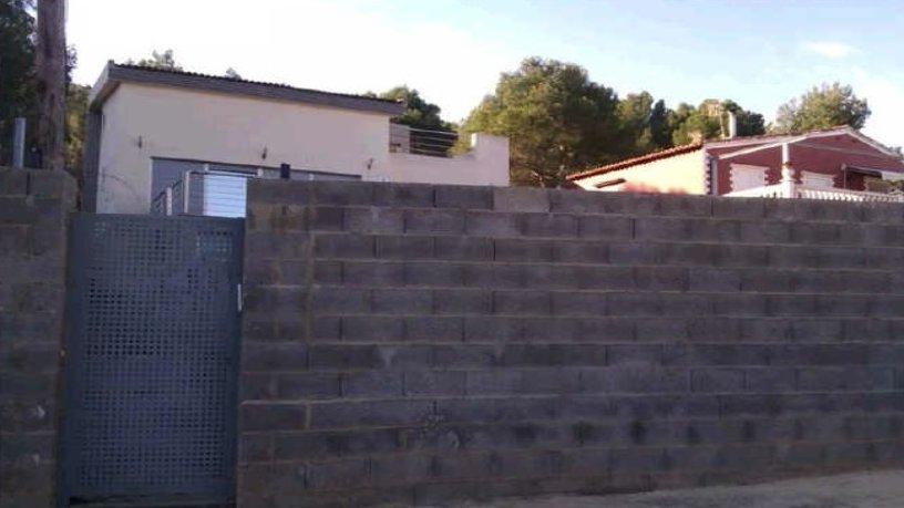 Travail arrêté dans urbanisation Montes Palancia, Algar De Palancia, Valencia