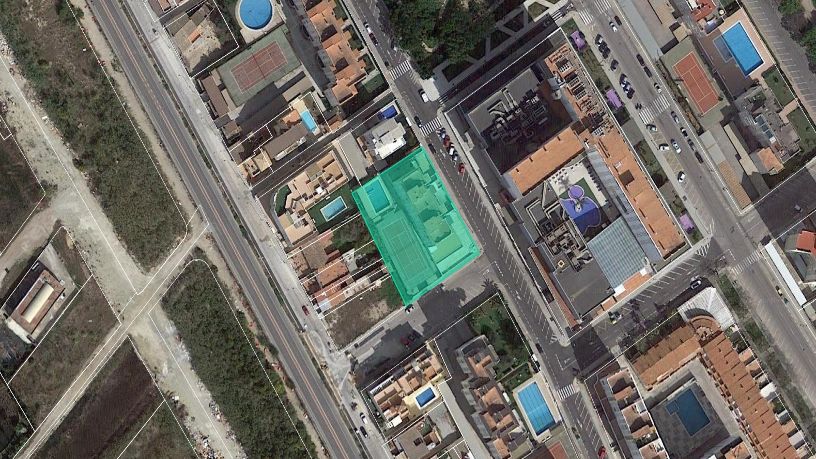 Local comercial de 153m² en calle Camp De Morvedre, Gandia, Valencia