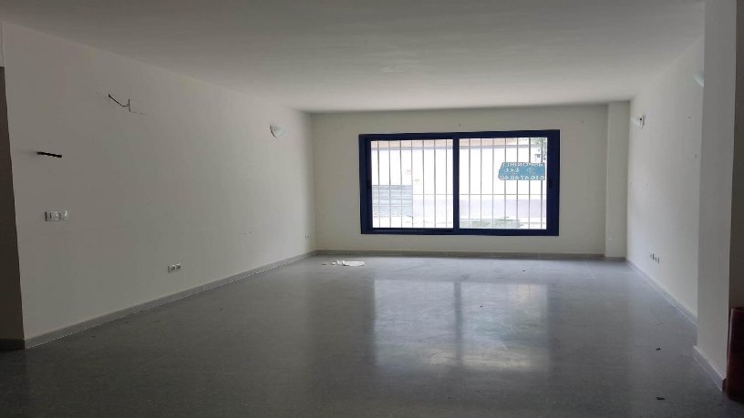 Piso de 90m² en calle Montesa, Xàtiva, Valencia