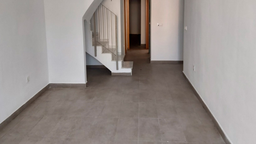 Piso de 137m² en calle Mariano Benlliure, Picassent, Valencia