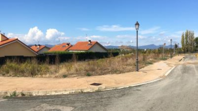  Development in street Zadorra, Legarra, Inglares Y Cementerio, Zambrana, Vitoria