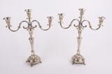 Pair of 3 arms silver candelabra. 833/1000 silver Porto&#39;s Eagle hallmark. Signs of wear and repaired. 2101g., 43,5 cm, 1938-1984