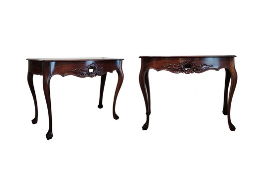 Pair of large D. José style sidetables - Par de mesas de encostar estilo D. José