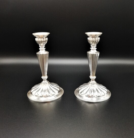 Pair of candlesticks - Par de castiçais