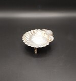 833/1000 silver and 833 Eagle hallmark (1938-1984) for Porto and silversmith&#39;s mark for the same period. 125g. , 10x10x5cm, 1938-1984