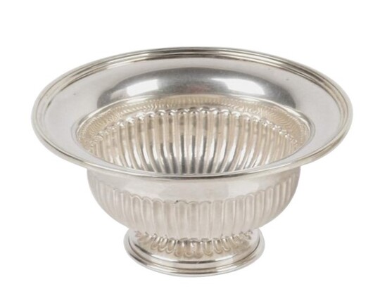 Taça canelada com pé - Grooved bowl with stand