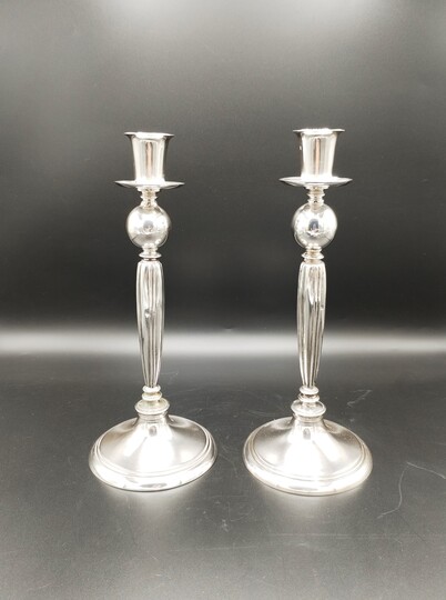 Pair of egyptian candlesticks - Par de castiçais egípcios