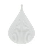 Porcelana - lapidada manualmente, 26x19cm, 2015