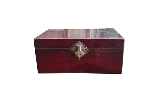 Large lacquered box - Grande caixa lacada