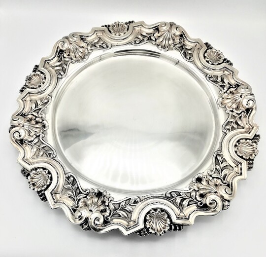 Large silver salver - Salva de grandes dimensões