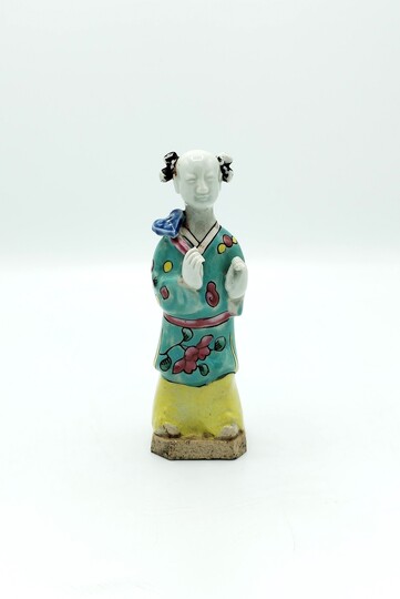 Jiaqing young lady figurine - Figura de jovem do período Jiaqing