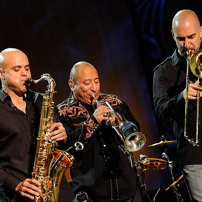 D-Madness @9:30pm, Grooveline Horns @11pm