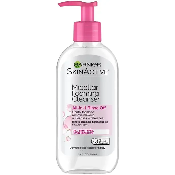 SkinActive Micellar Foaming Cleanser