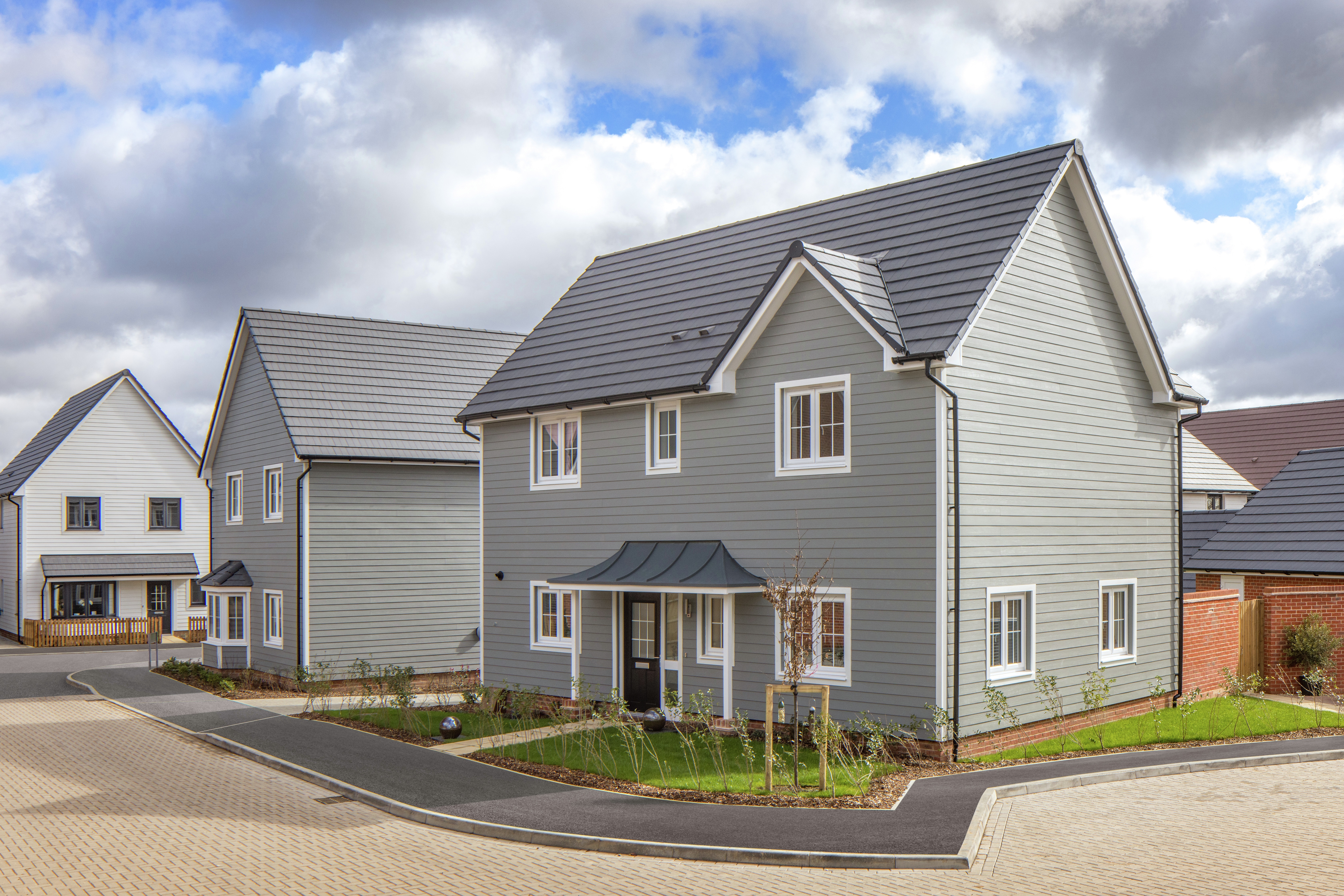 Finchwood Park Phase 2 in Finchampstead - 1