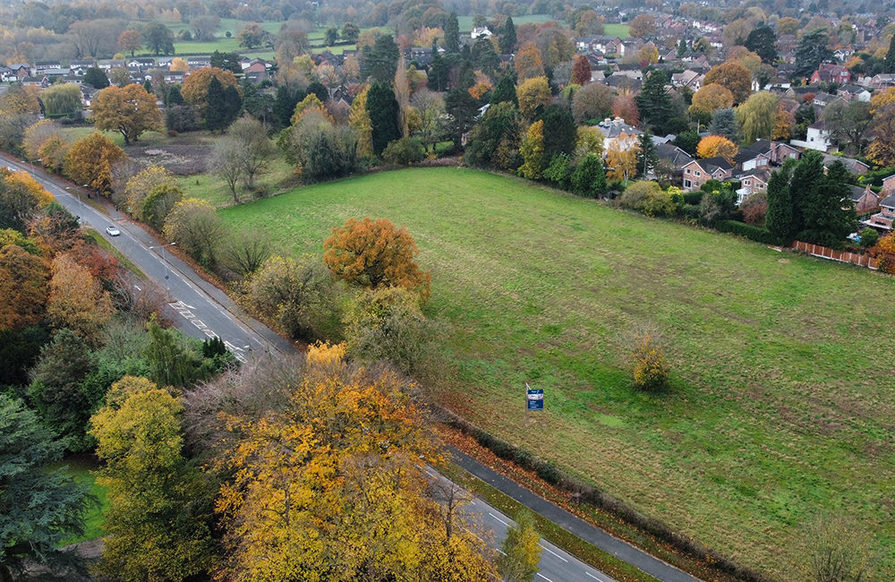 Fulshaw Manor - Image 2